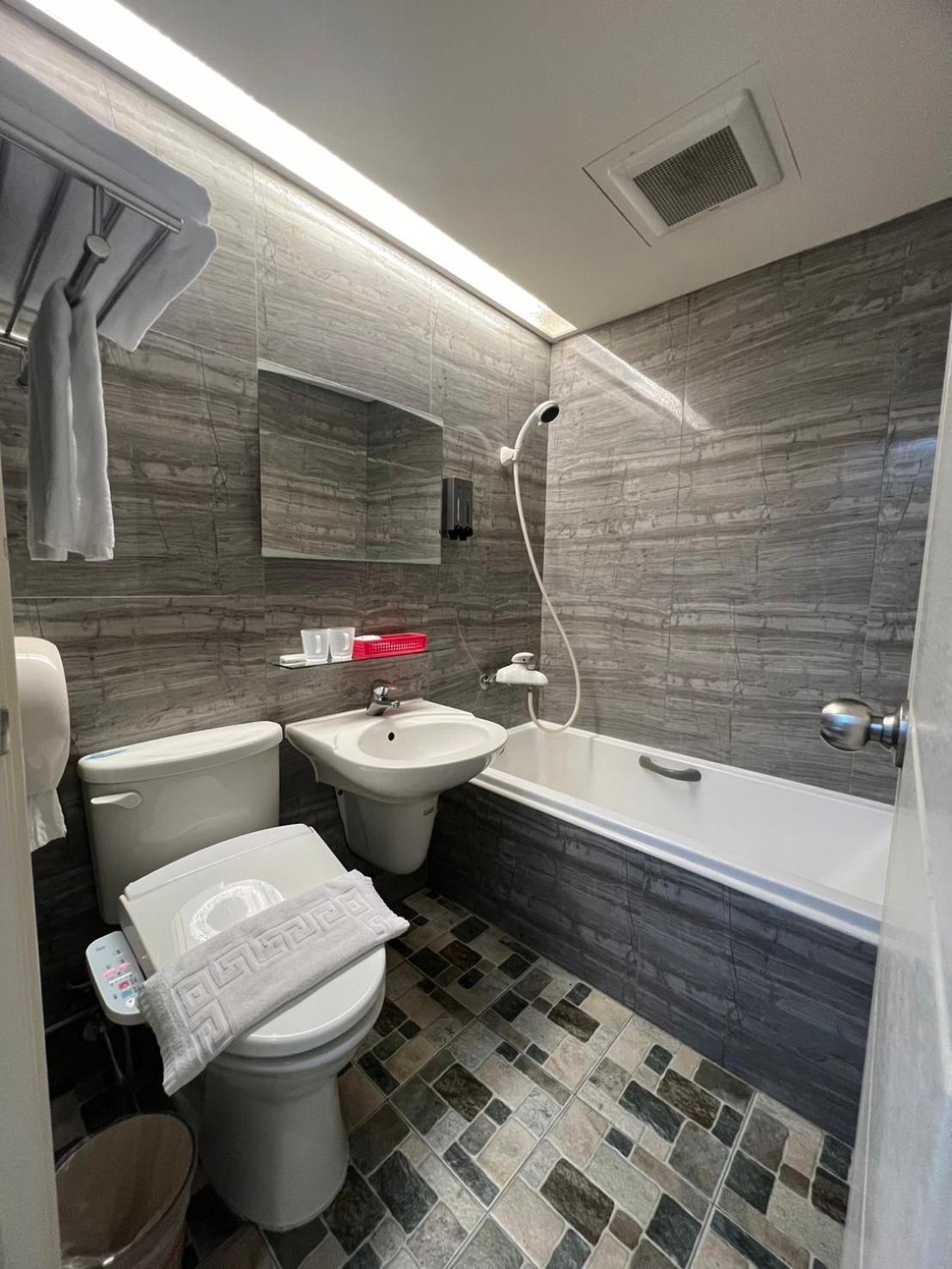 Ya Dou Hotel Taipei Luaran gambar
